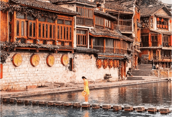 tour Viên Gia Giới - Hồ Bảo Phong - Phù Dung Trấn - Phượng Hoàng Cổ Trấn 6 ngày 5 đêm 2
